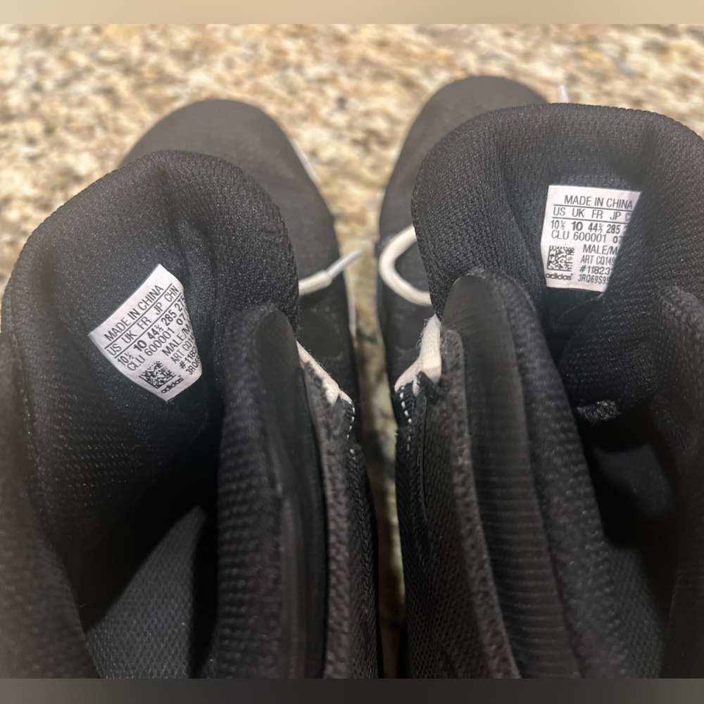 COPY - Adidas basketball shoes, like new, in great shape!